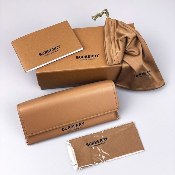 Burberry BE4372U MARIANNE 30018G Sunglasses Black Grey Gradient Cat Eye Women - Picture 11 of 11